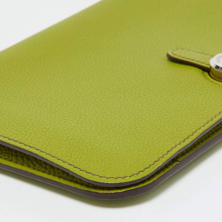 Pre Owned Hermes Anis Green Taurillon Togo Leather Dogon Duo Wallet