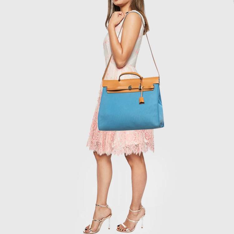 Pre Owned Hermes Bleu Azur/Natural Toile and Vache Hunter Herbag Zip 39 Bag