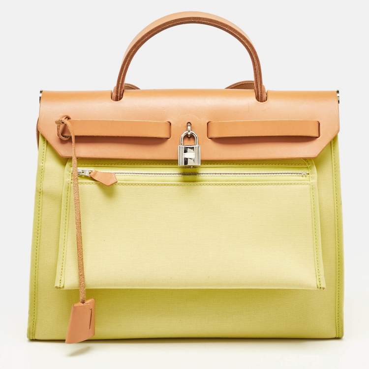 Pre Owned Hermes Lime/Natural Toile and Vache Hunter Herbag Zip 31 Bag