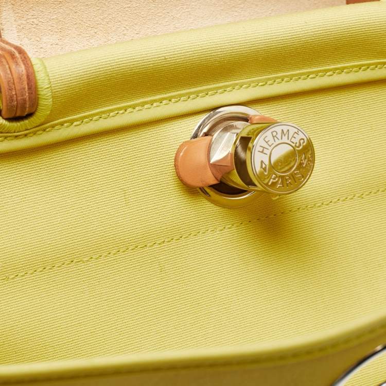 Pre Owned Hermes Lime/Natural Toile and Vache Hunter Herbag Zip 31 Bag
