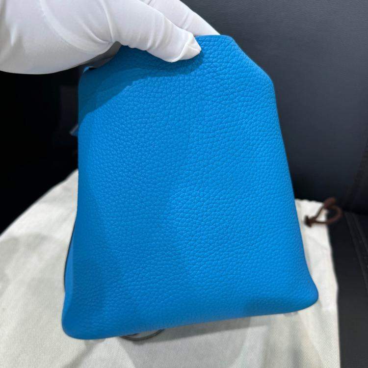 Pre Owned Hermes Blue Leather Picotin 18 Shoulder Bag