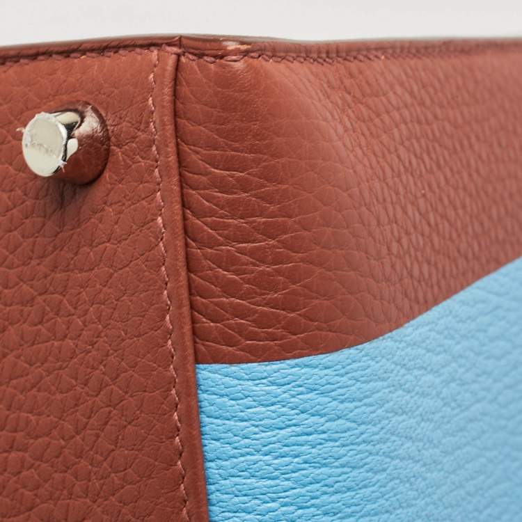 Pre Owned Hermès Brique/Celeste/Cardamome Clemence/Tadelakt/Chevre Leather Palladium Finish Kellygraphie "Lettre E" Kelly Sellier 28 Bag