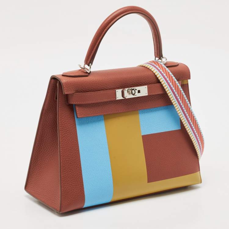 Pre Owned Hermès Brique/Celeste/Cardamome Clemence/Tadelakt/Chevre Leather Palladium Finish Kellygraphie "Lettre E" Kelly Sellier 28 Bag