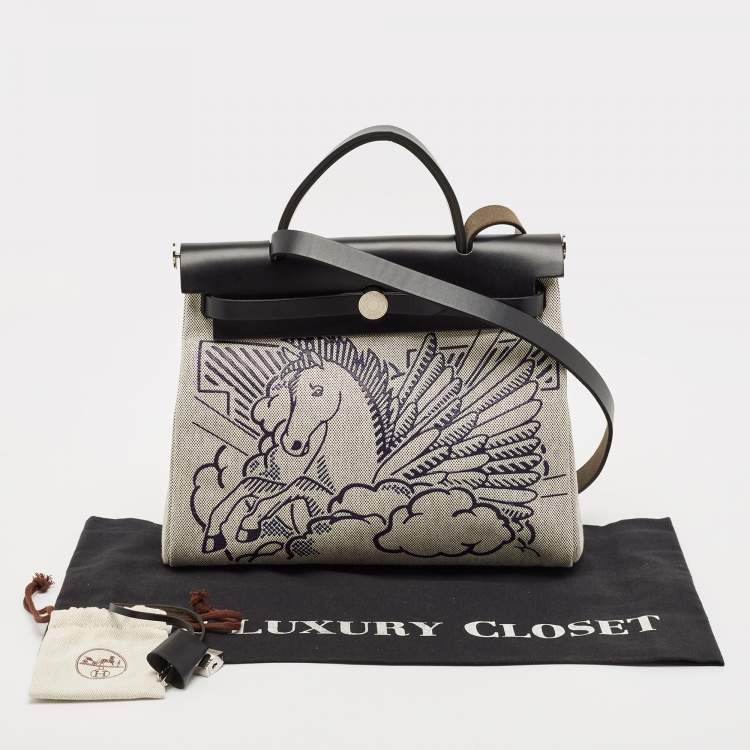 Pre Owned Hermès Ecru/Noir/ Bleu Indigo Toile H and Vache Hunter Pegase Pop Herbag Zip 31 Bag