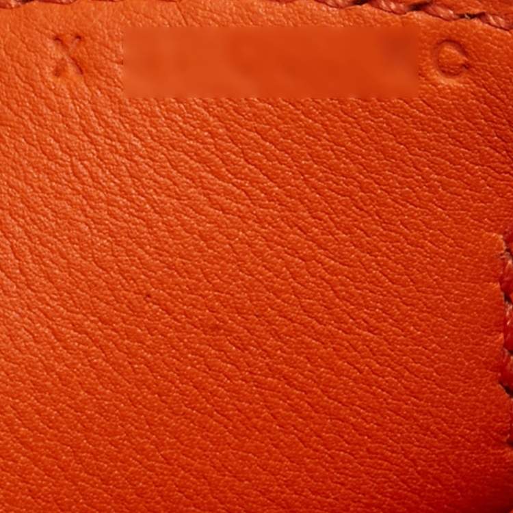 مملوكة مسبقًا Hermes Orange Swift Leather Gold Finish Kelly Pochette