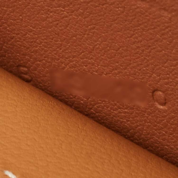 Pre Owned Hermès Gold Swift Leather Walrus MagSafe Card Holder