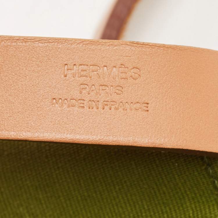 Pre Owned Hermès Pelouse/Natural Toile and Vache Hunter Cabag PM Bag
