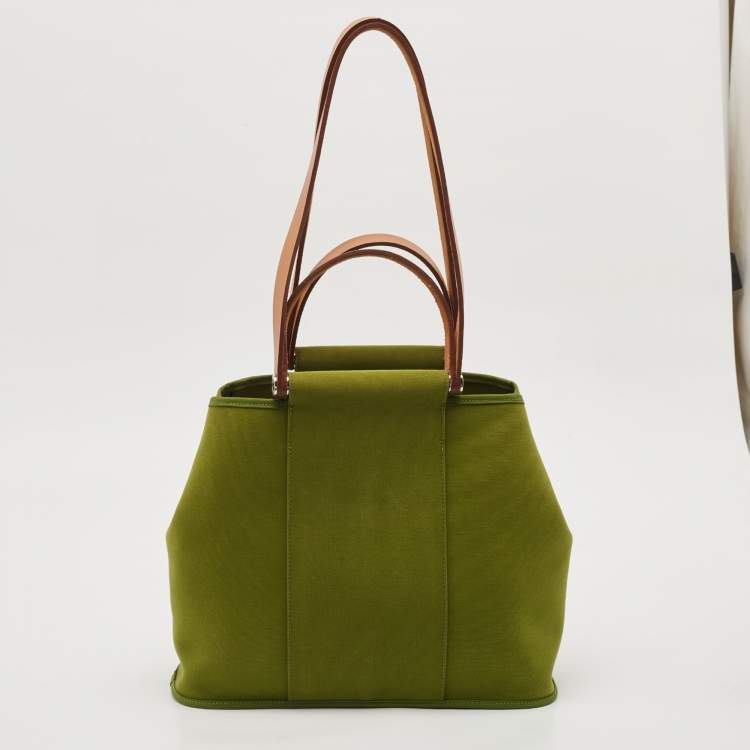 Pre Owned Hermès Pelouse/Natural Toile and Vache Hunter Cabag PM Bag