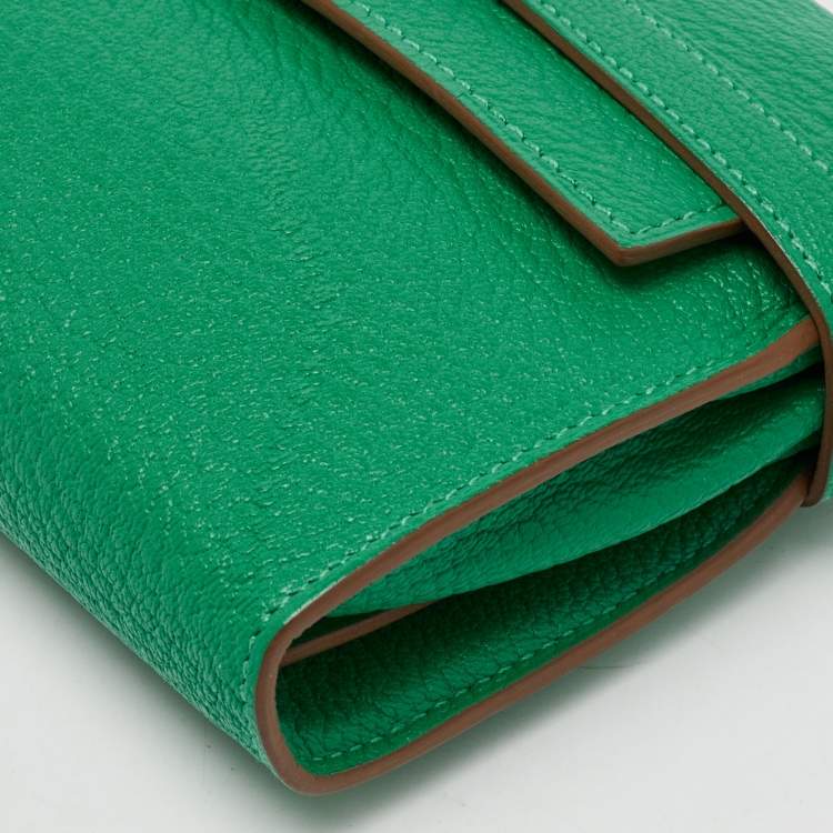 Pre Owned Hermes Menthe Chevre Mysore Leather Kelly Classic Wallet