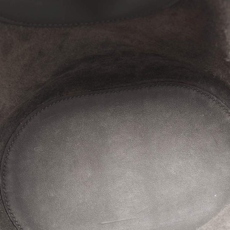 Pre Owned Hermes Gris Meyer Taurillon Clemence and Swift Leather In The Loop 18 Bag
