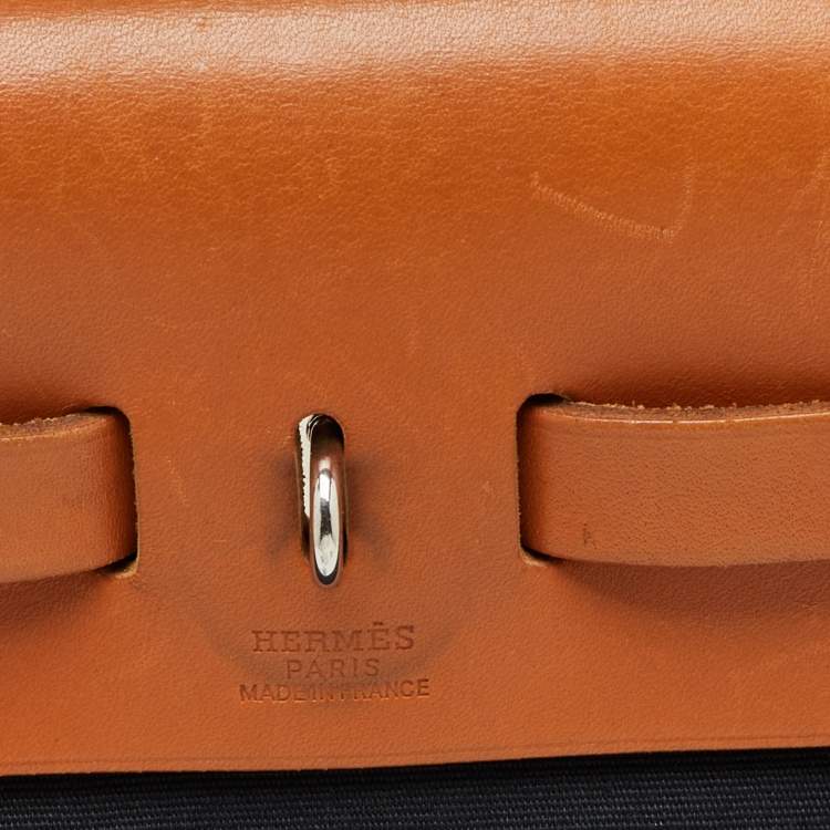 Pre Owned Hermès Black/Natural Toile and Vache Hunter Herbag 31 Bag