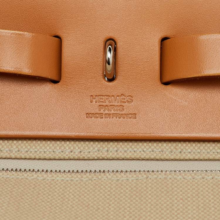 Pre Owned Hermes Ecru/Natural Toile Canvas and Vache Leather Herbag Zip 31 Bag