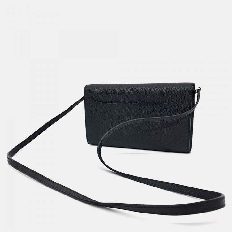 Pre Owned Hermes Black Leather Constance Long To Go