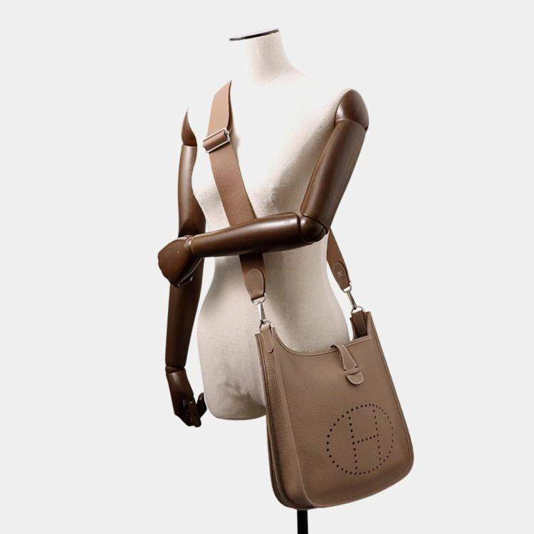 Pre Owned Hermes Evelyne III PM 29 Etoupe Taurillon Clemence Leather Shoulder Bag