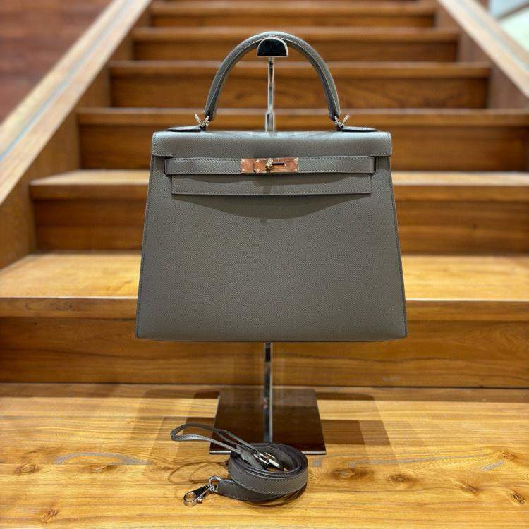 Pre Owned Hermes Kelly 28 Grey Leather Handbag