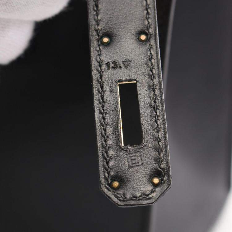 Pre Owned Hermes Kelly 28 Black Box Calf Leather Top Handle Bag