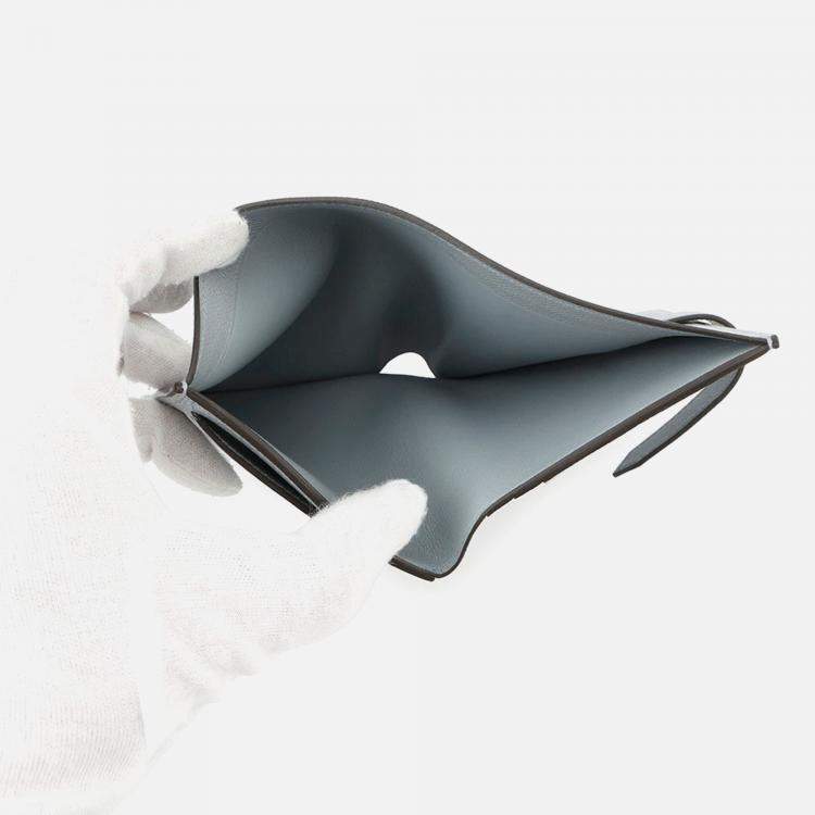 Pre Owned Hermes Bean Compact Green Pantan Veau Madame