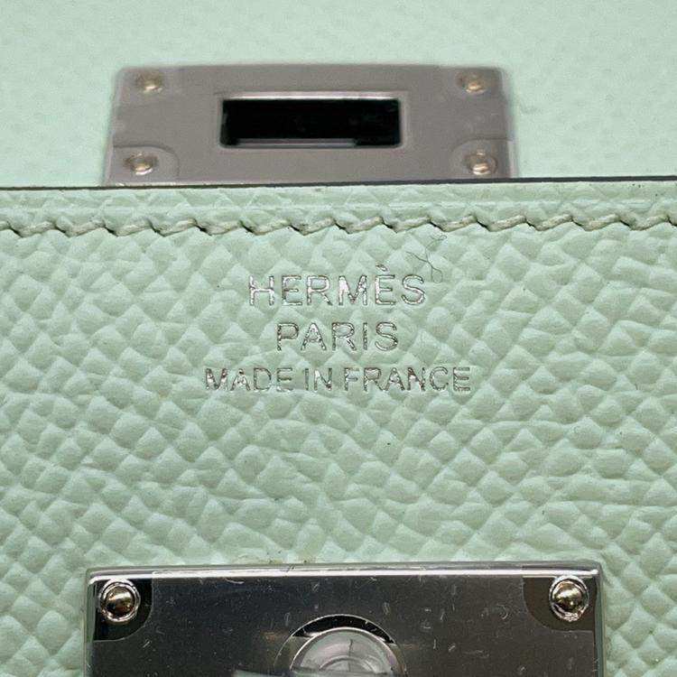Pre Owned Hermes Kelly Long To Go Vert Peppermint Epsom Wallet 