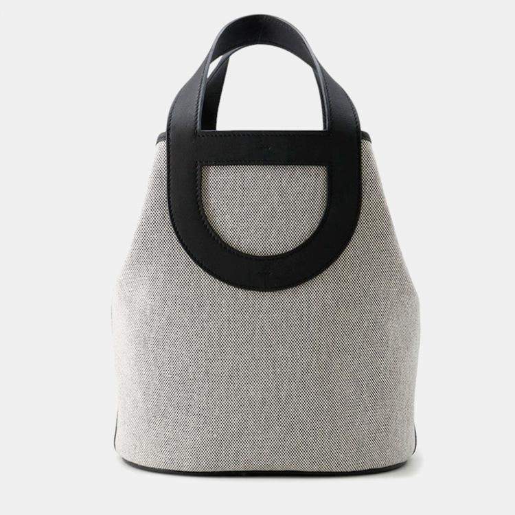 مملوكة مسبقًا Hermes In The Loop Ecru/Black Toile H Swift Leather Size 23