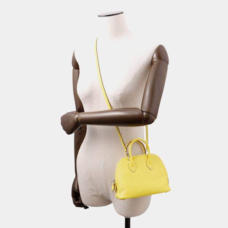 مملوكة مسبقًا Hermes Bolide 1923 Lime Chevre Myzore Goatskin Size Mini