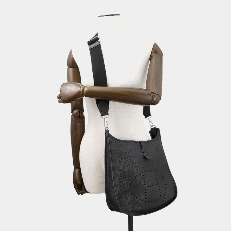 Pre Owned Hermes Evelyne3 Black Taurillon Clemence PM