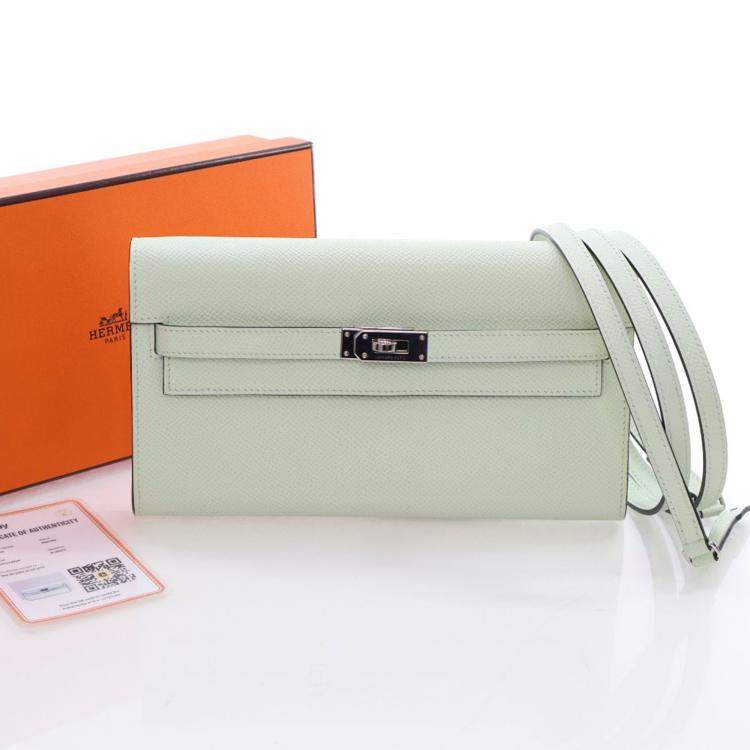 Pre Owned Hermes Vert Fizz Epsom Kelly To Go Wallet