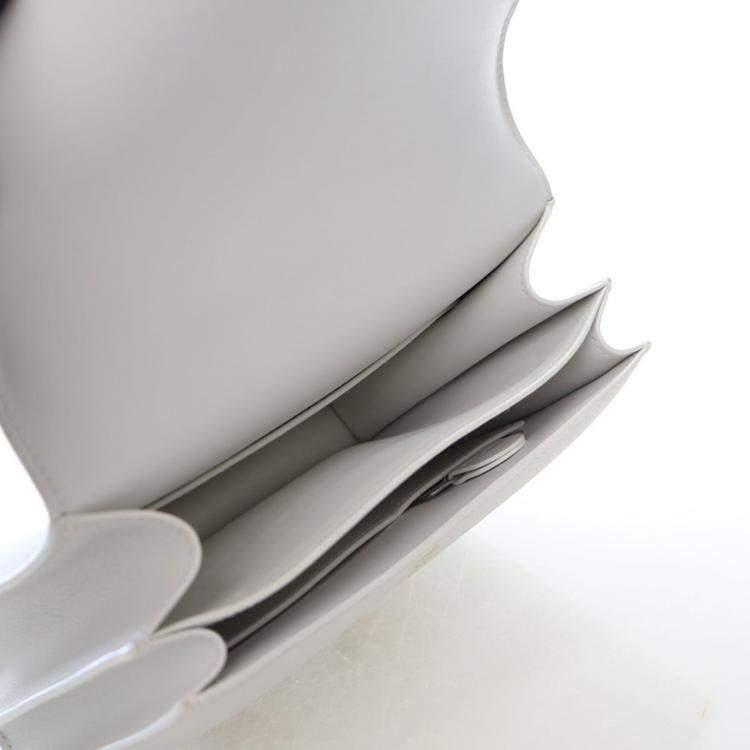 Pre Owned Hermes White Swift Mini Constance 18