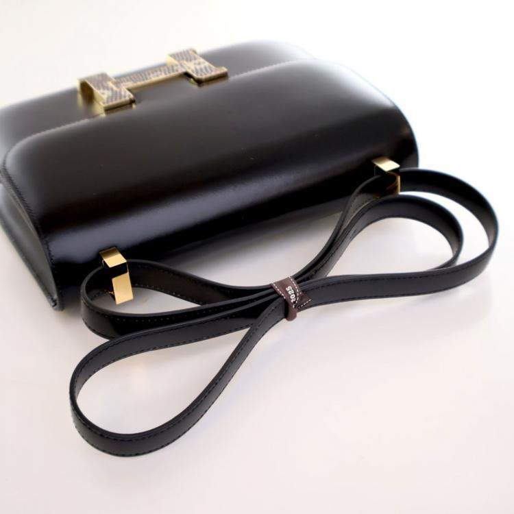 Pre Owned Hermes Black Box Touch Constance 24