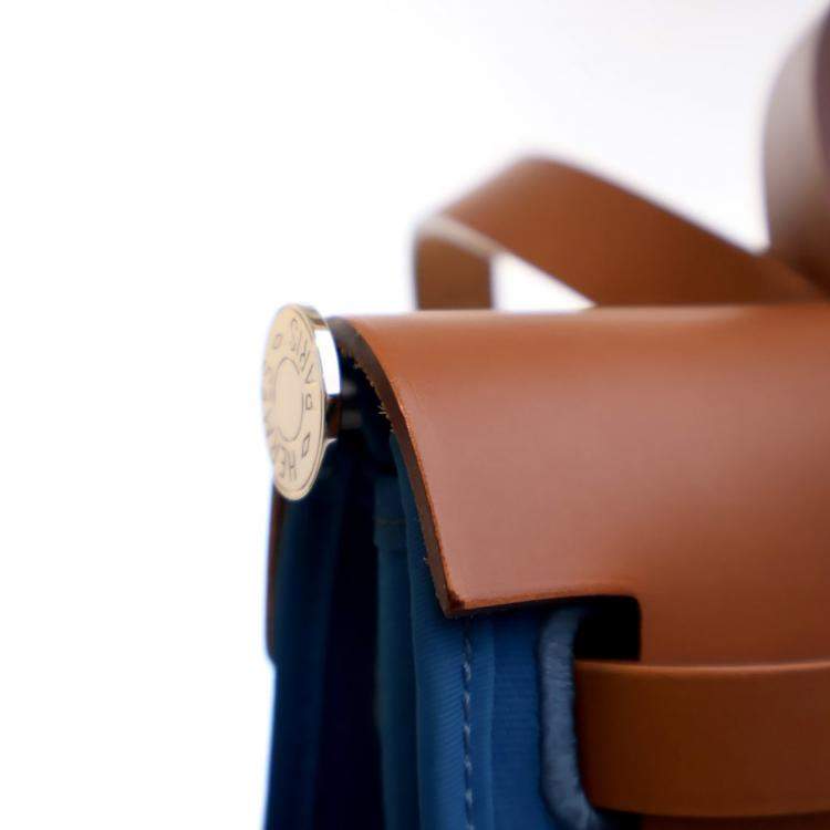 Pre Owned Hermes Bleu Zanzibar Toile H Herbag Zip 31