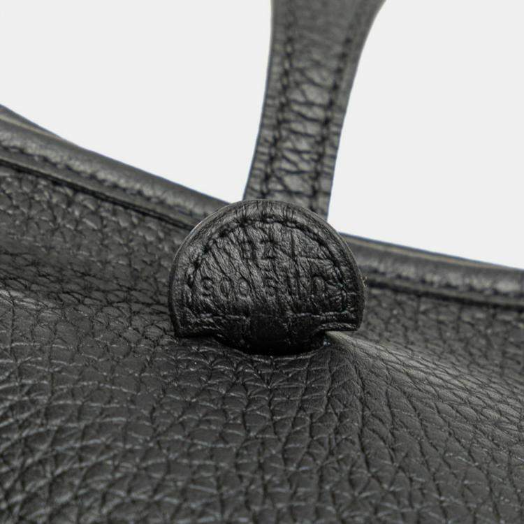 مملوكة مسبقًا Hermes Evelyn TPM Black Taurillon Clemence Shoulder Bag 