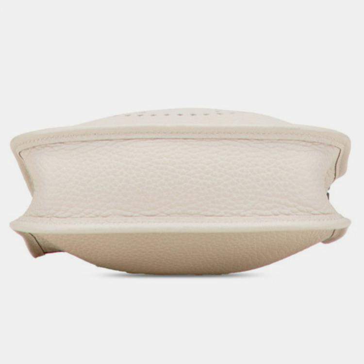 مملوكة مسبقًا Hermes Evelyn Tpm Shoulder Bag Beton Gold Hardware Taurillon Clemence Leather