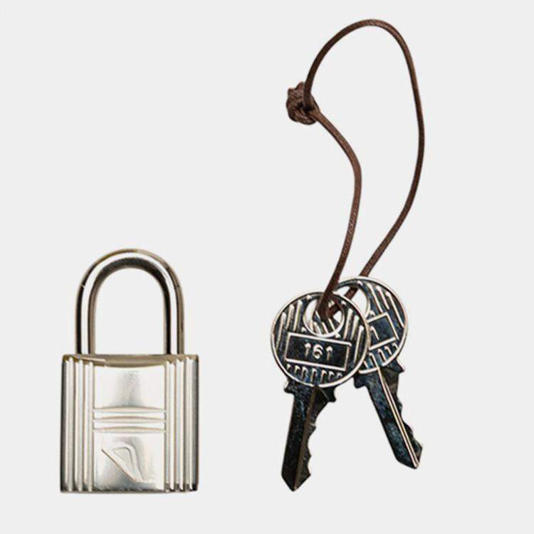 مملوكة مسبقًا Hermes Jaune Citron and Nata Toile Goeland and Swift Cargo Picotin Lock 18