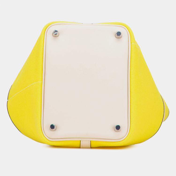 مملوكة مسبقًا Hermes Jaune Citron and Nata Toile Goeland and Swift Cargo Picotin Lock 18