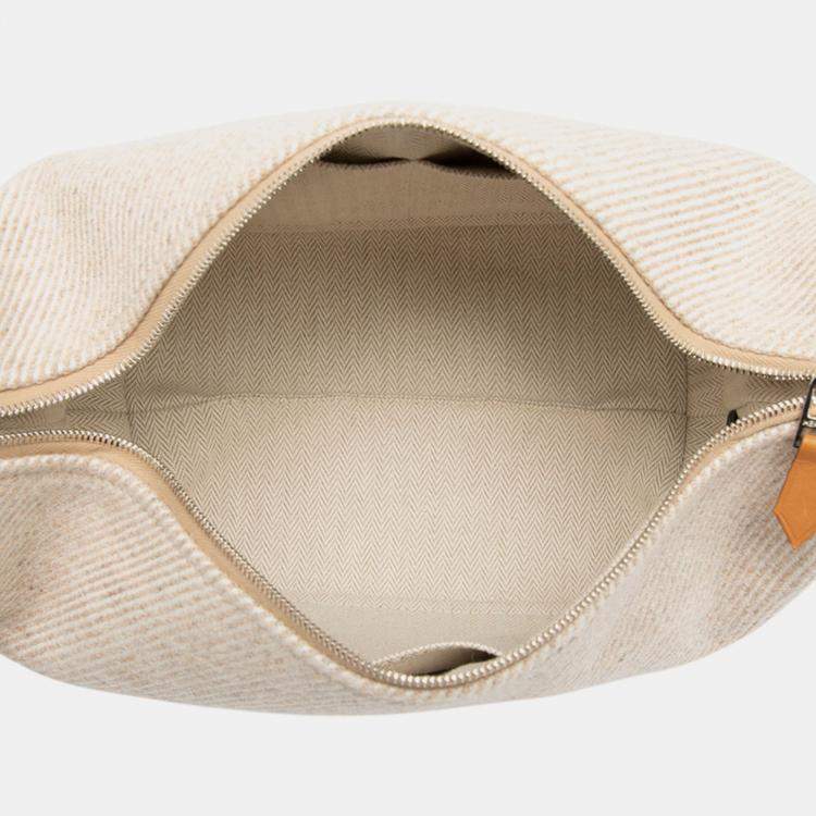 Pre Owned Hermes Light Beige Small Wool Bride-a-Brac Au Carre Case