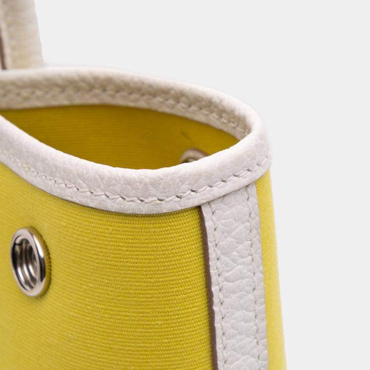 Pre Owned Hermes White Yellow Toile and Negonda Garden File 28