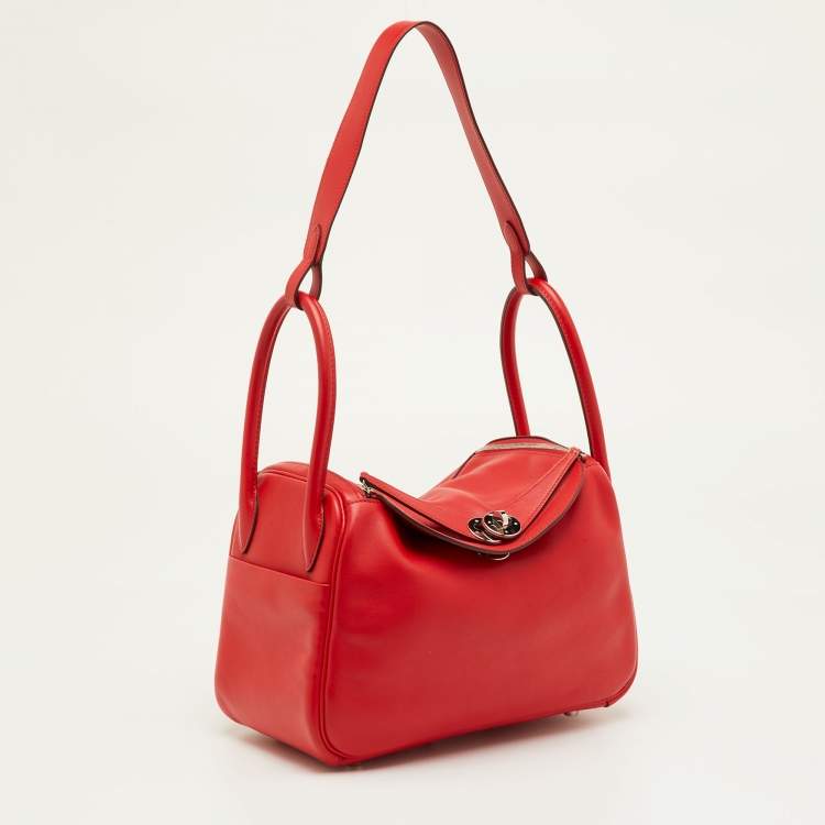 Pre Owned Hermès Lindy 26 Palladium Finish Rouge Casaque Swift Leather Bag