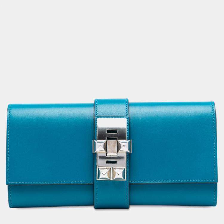مملوكة مسبقًا Hermes Turquoise Tadelakt Medor Clutch 23