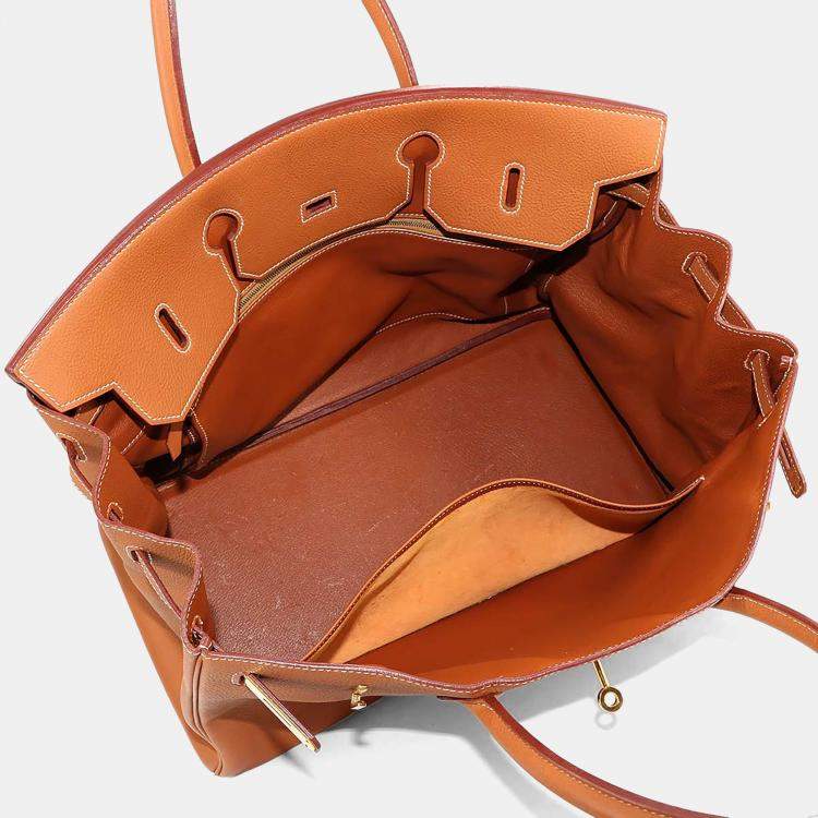 مملوكة مسبقًا Hermes Taurillon Clemence Leather Gold Birkin 40 Handbag