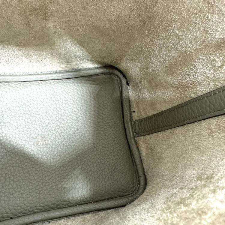 Pre Owned Hermes Picotin Lock 18 Sage Grey Taurillon Clemence Leather Top Handle Bag