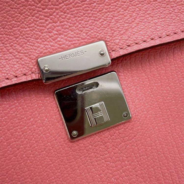 مملوكة مسبقًا Hermes Rose Azalee Chevre Mysore Clic 16 Wallet On Strap