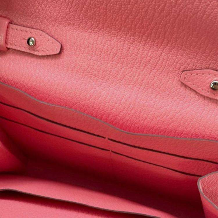 مملوكة مسبقًا Hermes Rose Azalee Chevre Mysore Clic 16 Wallet On Strap