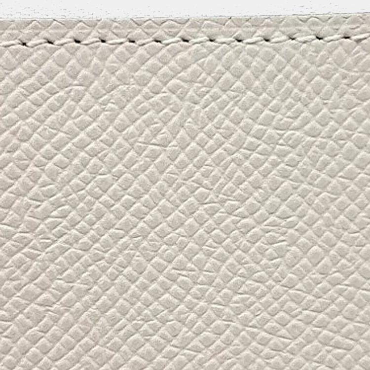 Pre Owned Hermes White Leather Silky Half Wallet K