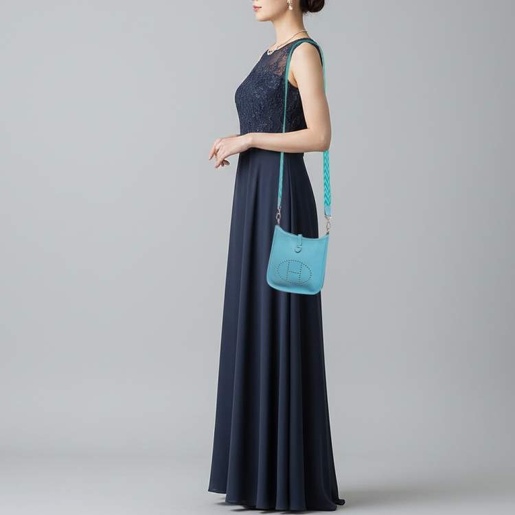 Pre Owned Hermes Evelyne Amazone TPM Bleu du Nord/Vert Verone Taurillon Clemence Leather Crossbody Bag