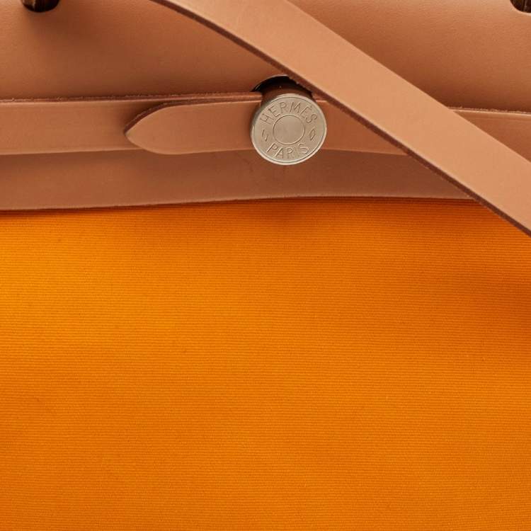Pre Owned Hermes Herbag Zip 31 Jaune d'Or/Natural Toile and Vache Hunter Top Handle Bag