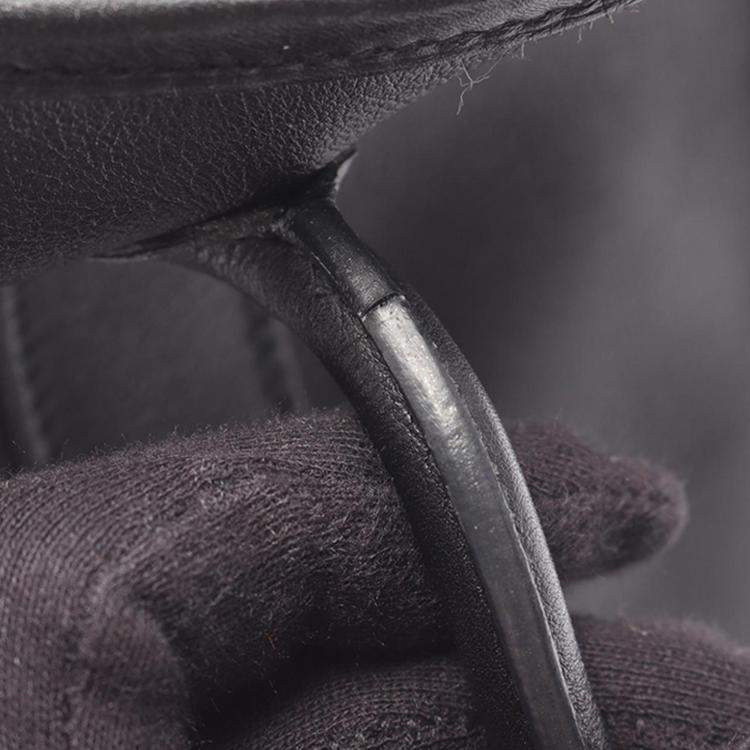 Pre Owned Hermes Black Swift and Silk Bolduc Twilly Garden Party 23