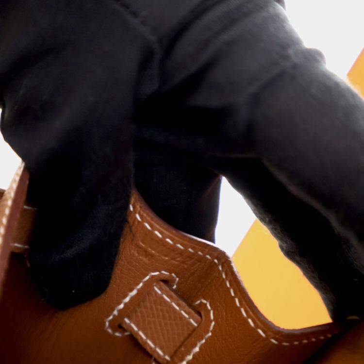 Pre Owned Hermes Gold Epsom Sellier Kelly 28