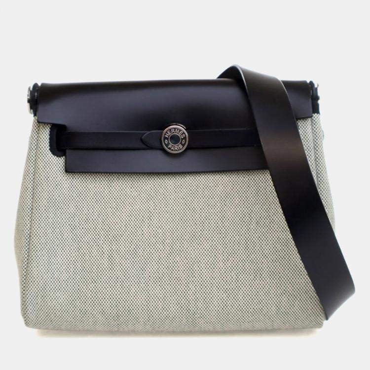 Pre Owned Hermes Vert Moyen Military Toile Herbag Zip 20