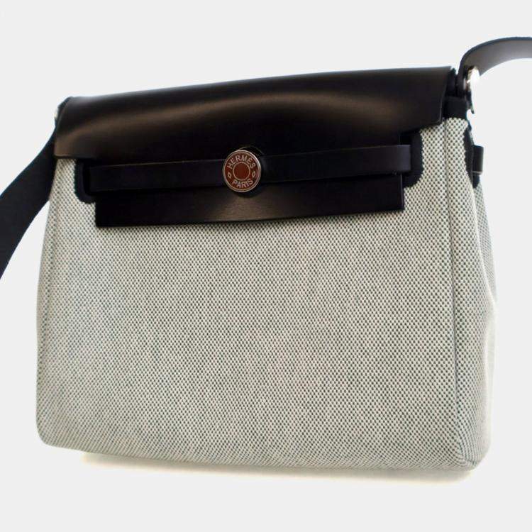 Pre Owned Hermes Vert Moyen Military Toile Herbag Zip 20