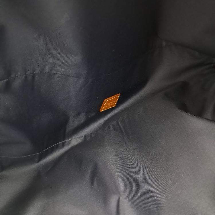 Pre Owned Hermes Travel Cube Pouch MM (A)