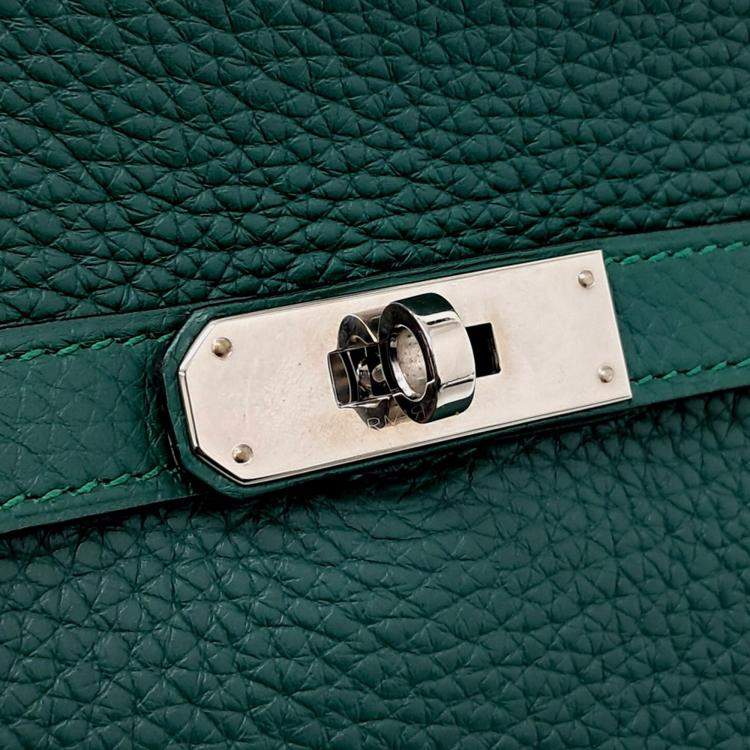 Pre Owned Hermes Green Leather Zipcher 28 (Q)
